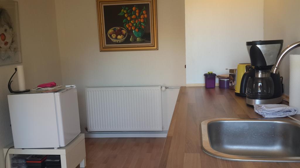 Room In Gedser Centrum Exterior foto